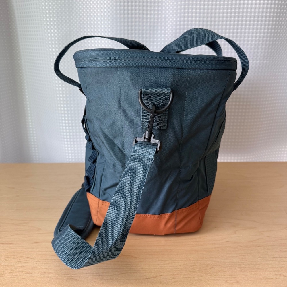 CleverMade Pacifica Collapsible Soft Cooler Bag Ocean Cognac 15 x 10 x 11 - Picture 2 of 9
